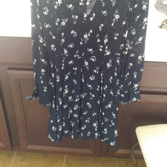 Blue dress - Picture 5 of 5